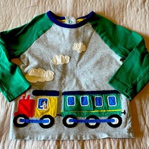 Baby Boden Lift the flap T-shirt. Size 18-24m